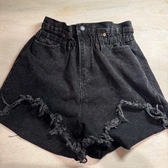 Pants - Black Denim Paperbag shorts Size L